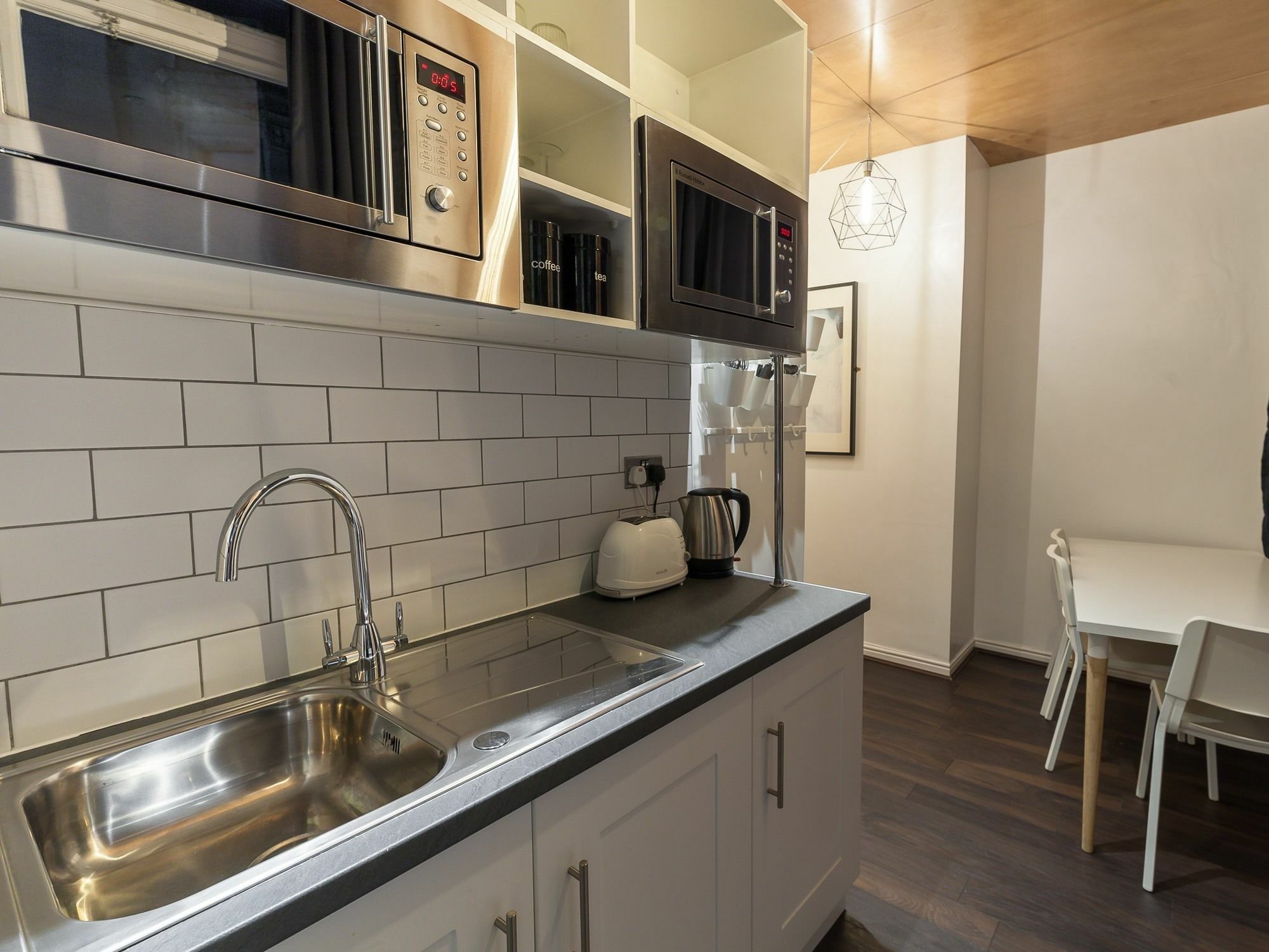 Kapsule Apartments Liverpool Ngoại thất bức ảnh